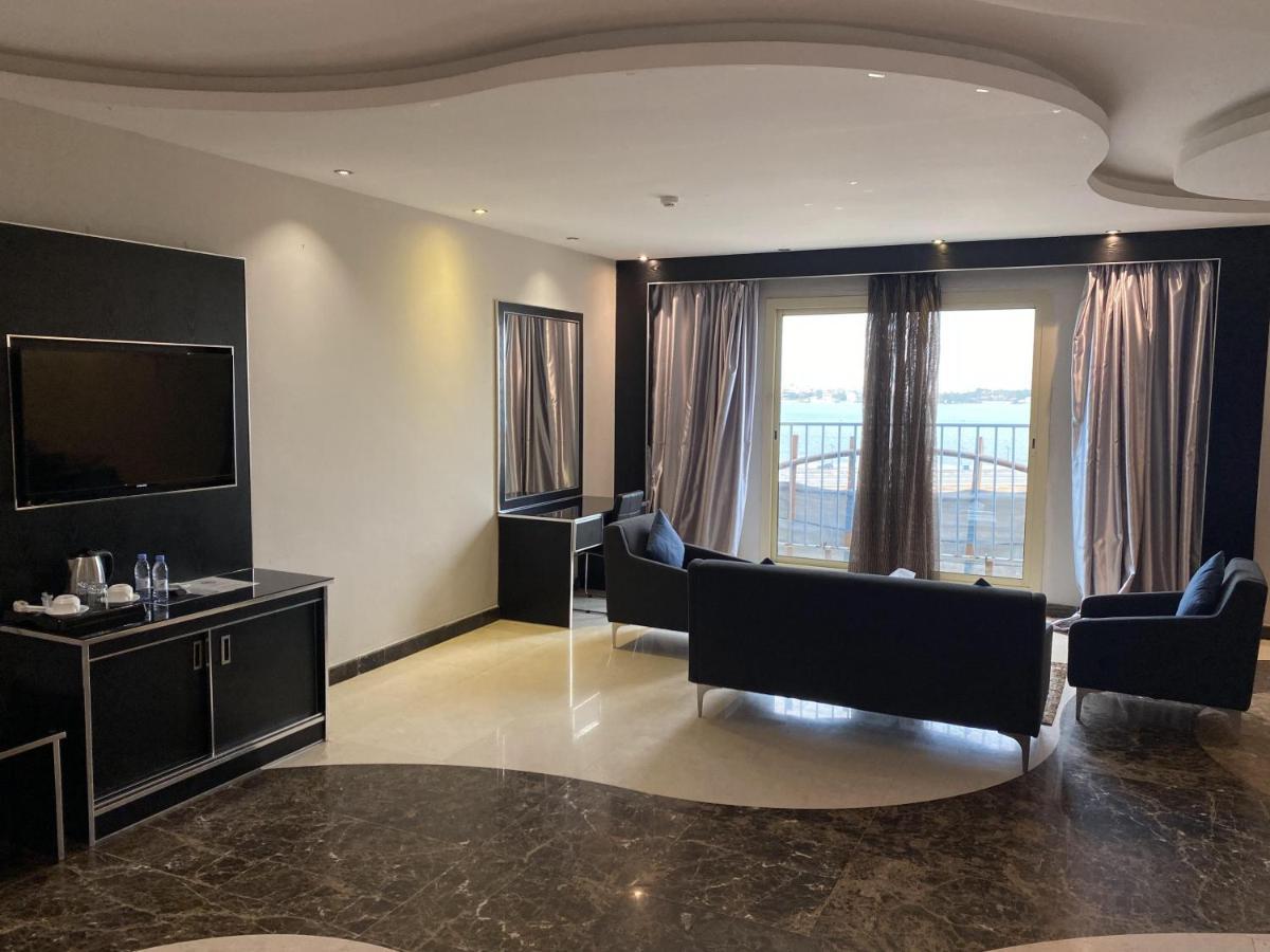 Rak Hotel